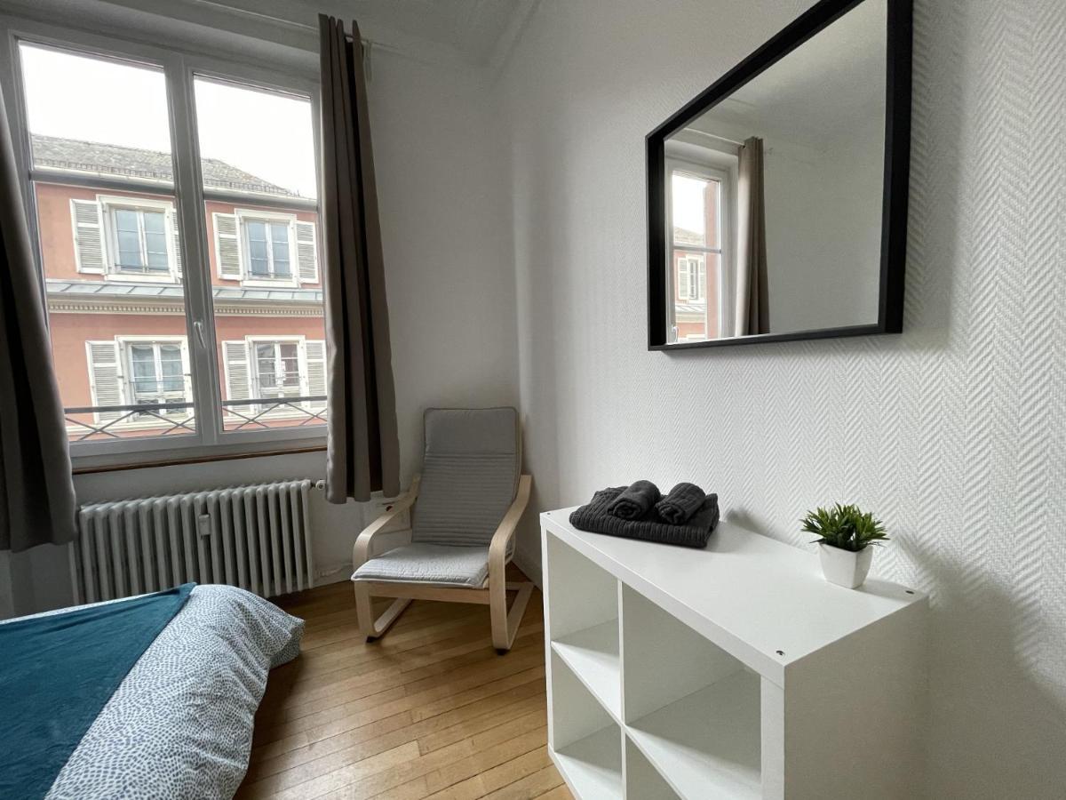 Privees -private Room- Dans Un Spacieux - 100m2 Centre Proche Gare