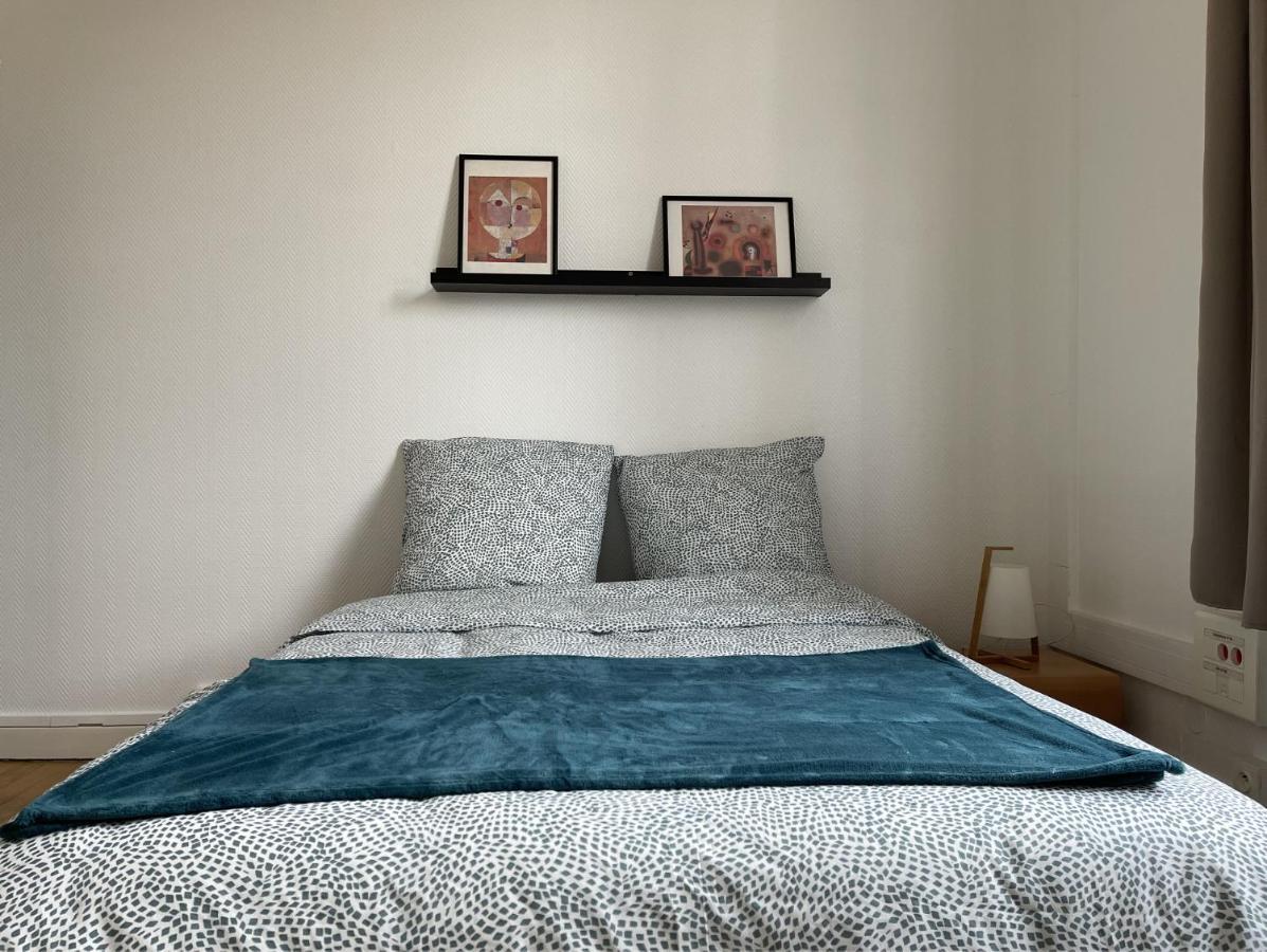 Privees -private Room- Dans Un Spacieux - 100m2 Centre Proche Gare Homestay