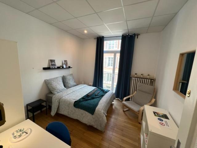 Homestay Privees -private Room- Dans Un Spacieux - 100m2 Centre Proche Gare