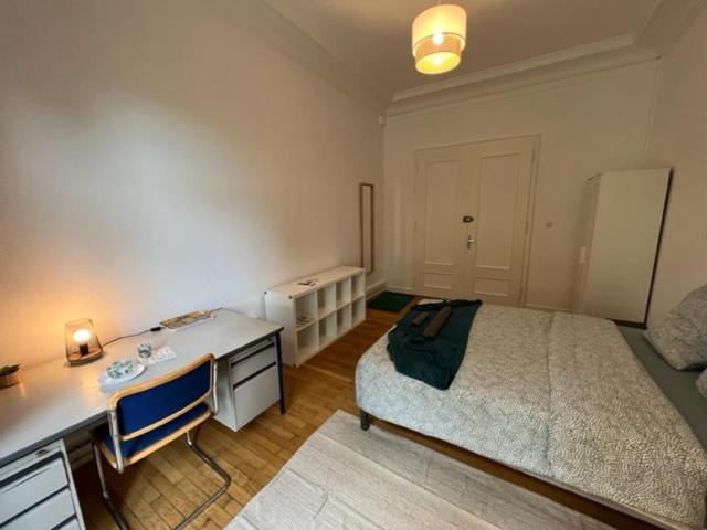 Homestay Privees -private Room- Dans Un Spacieux - 100m2 Centre Proche Gare *