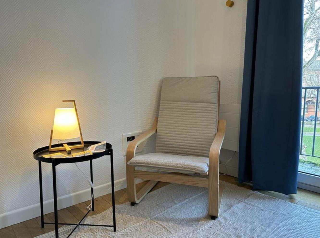 Privees -private Room- Dans Un Spacieux - 100m2 Centre Proche Gare Homestay Mulhouse